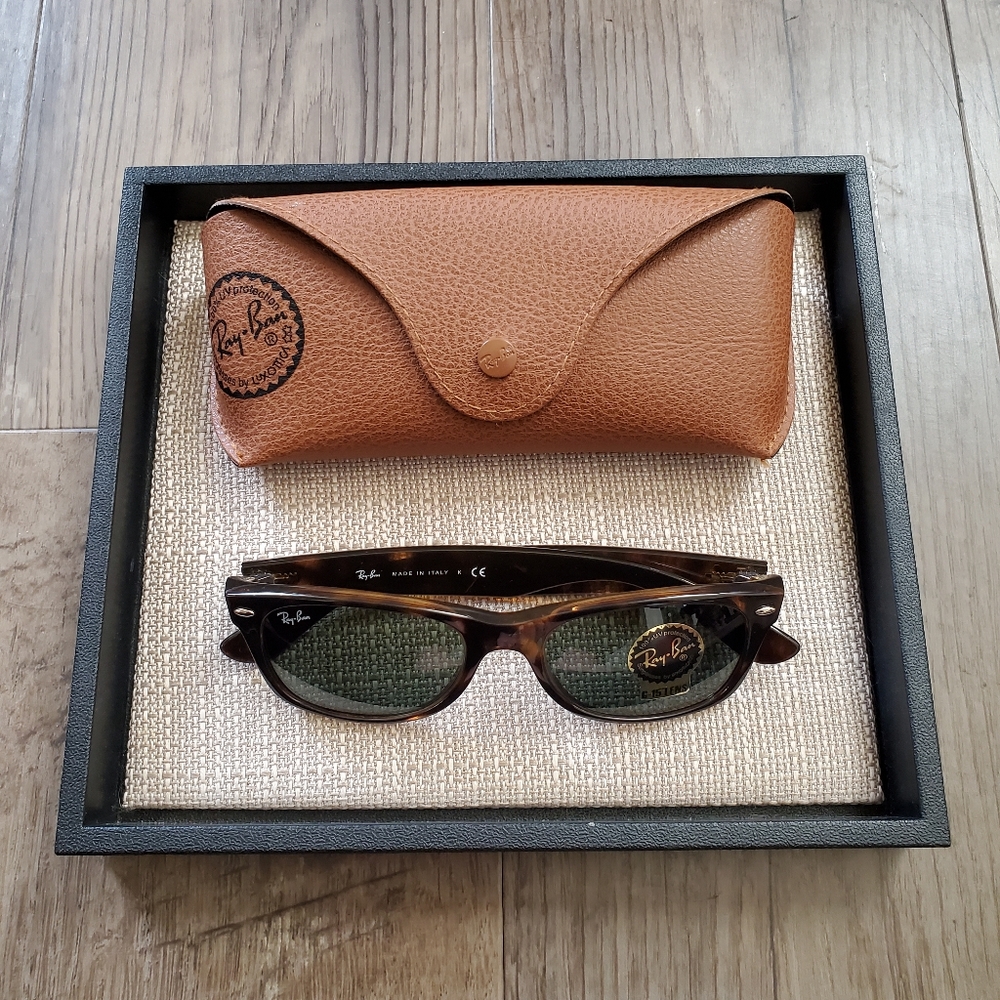 Authentic New Wayfarer RayBan G-15, Non-Polarized Tortoise Sunglasses with Case